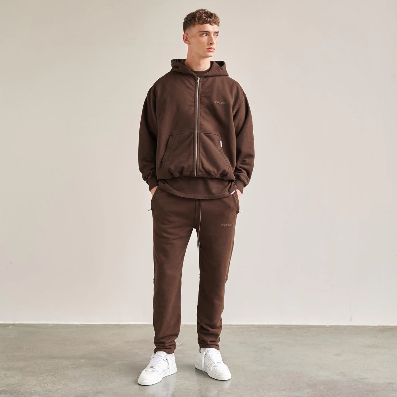 BLANK ZIP HOODIE - BROWN